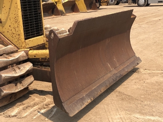 ขายรถดันดิน CAT D4H (4,XXX ชั่วโมง) นำเข้าเองจากญี่ปุ่น สภาพสวยพร้อมใช้งาน มีVDOการทำงานครับ