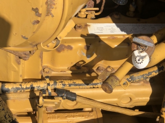 ขายรถดันดิน CAT D6R นำเข้าเองจากญี่ปุ่น สภาพสวยพร้อมใช้งาน มีVDOการทำงานครับ