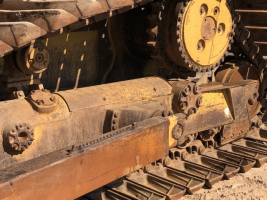 ขายรถดันดิน CAT D6R นำเข้าเองจากญี่ปุ่น สภาพสวยพร้อมใช้งาน มีVDOการทำงานครับ