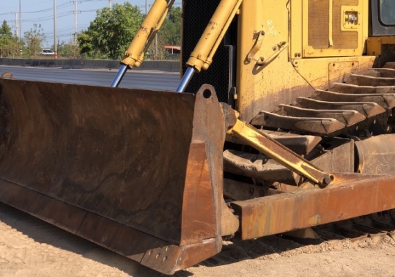 ขายรถดันดิน CAT D6R นำเข้าเองจากญี่ปุ่น สภาพสวยพร้อมใช้งาน มีVDOการทำงานครับ