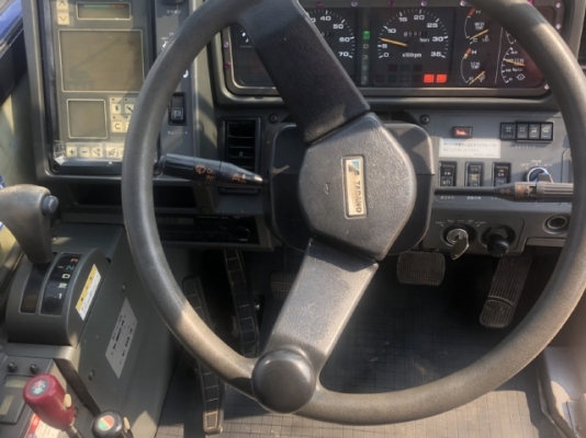 ขายรถเครน TADANO TR100M-1 (ขนาด 10 ตัน) ปี 1996 นำเข้าเองจากญี่ปุ่น สภาพสวยพร้อมใช้งาน มีVDOการทำงาน