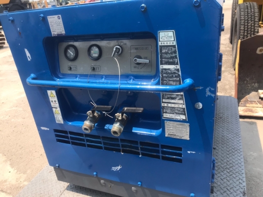 ปั้มลม ยี่ห้อ Airman รุ่น PDS90S นำเข้าจากญี่ปุ่น สอบถามได้ค่ะ โทร 095-0563605 ผึ้ง