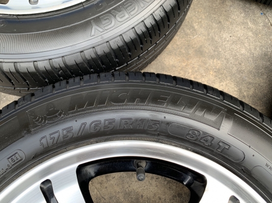 ล้อแม็ก 4รู100 ENKEI สีดำหน้าเงา ขอบ 15 พร้อมยาง 175-65-15 Michelin ปี 16