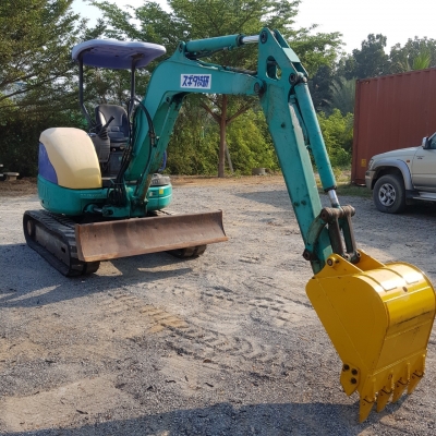รถขุดโคมัตสุ PC30MR-1