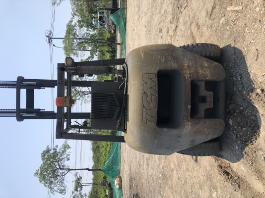 ขาย โฟรคลิฟท์ ที ซี เอ็ม เครื่อง ดีเซล. หนัก 4.5 ตัน เสา 4 . 5 เมตร เกีย ออโต้ ราคา ขาย โฟรคลิฟท์ ที ซี เอ็ม เครื่อง ดีเซล. หนัก 4.5 ตัน เสา 4 . 5 เมตร เกีย ออโต้ ราคา