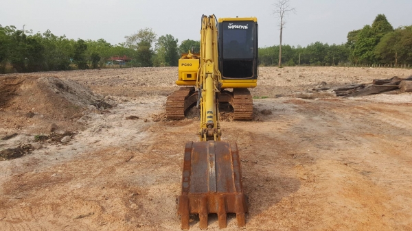 ขาย แบคโฮ KOMATSU PC60-7 ไฟฟ้าตัด เครื่องดี ช่วงล่างโซ่เปลี่ยนใหม เอกสารใบอินวอยซ์