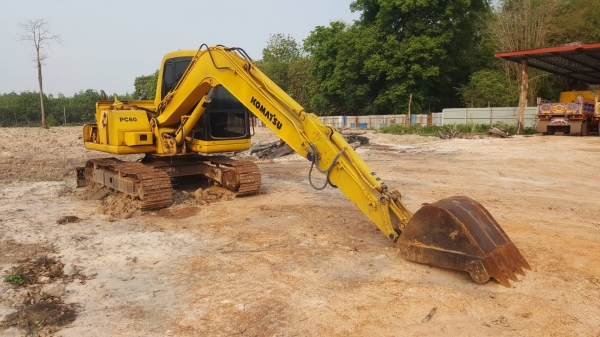 ขาย แบคโฮ KOMATSU PC60-7 ไฟฟ้าตัด เครื่องดี ช่วงล่างโซ่เปลี่ยนใหม เอกสารใบอินวอยซ์