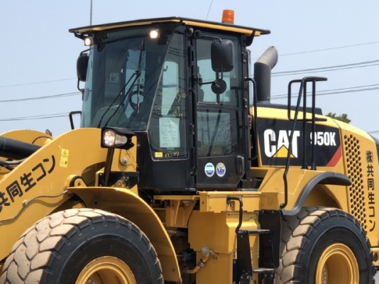 ขายรถตักล้อยาง CAT 950K (เทียบเท่า WA380-7) ปี 2015 นำเข้าเองจากญี่ปุ่น สภาพสวยพร้อมใช้งาน มีVDOการท