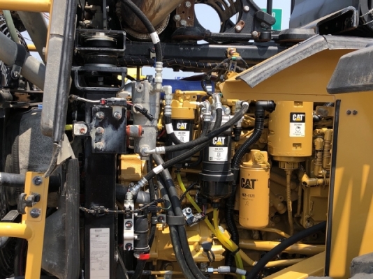 ขายรถตักล้อยาง CAT 950K (เทียบเท่า WA380-7) ปี 2015 นำเข้าเองจากญี่ปุ่น สภาพสวยพร้อมใช้งาน มีVDOการท