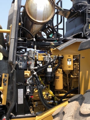 ขายรถตักล้อยาง CAT 950K (เทียบเท่า WA380-7) ปี 2015 นำเข้าเองจากญี่ปุ่น สภาพสวยพร้อมใช้งาน มีVDOการท