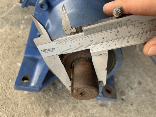 ขายมอเตอร์เกียร์ Cycro drive Sumitomo 1HP. 380V อัตราทด 1:25 made in Japan เพลาออกประมาณ 58รอบต่อนาที สภาพสวย หมุนนิ่ม พร้อมใช้งาน ราคา 4,300 บาท