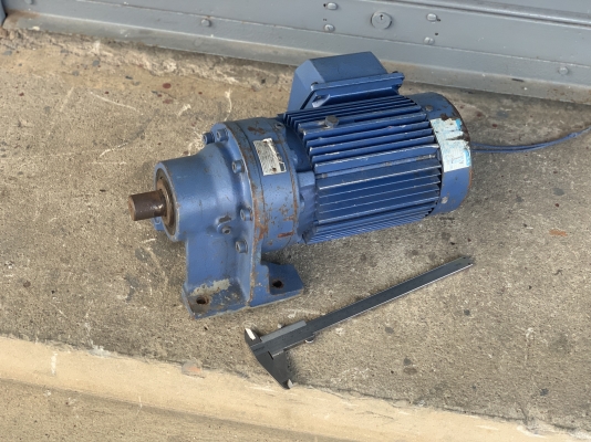 ขายมอเตอร์เกียร์ Cycro drive Sumitomo 1HP. 380V อัตราทด 1:25 made in Japan เพลาออกประมาณ 58รอบต่อนาที สภาพสวย หมุนนิ่ม พร้อมใช้งาน ราคา 4,300 บาท ขายมอเตอร์เกียร์ Cycro drive Sumitomo 1HP. 380V อัตราทด 1:25 made in Japan เพลาออกประมาณ 58รอบต่อนาที สภาพสวย หมุนนิ่ม พร้อมใช้งาน ราคา 4,300 บาท