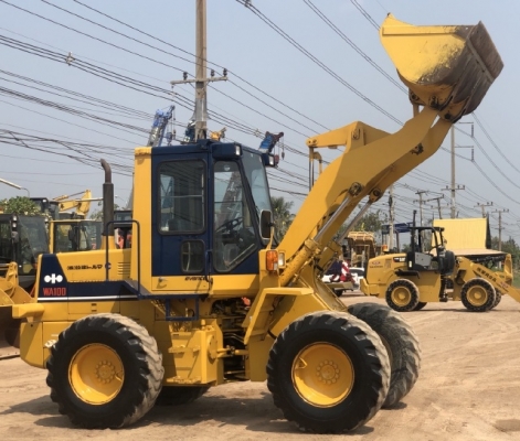 ขายรถตักล้อยาง KOMATSU WA100-1 (2,XXX ชั่วโมง) นำเข้าจากญี่ปุ่น สภาพสวยพร้อมใช้งาน มีVDOการทำงานครับ ขายรถตักล้อยาง KOMATSU WA100-1 (2,XXX ชั่วโมง) นำเข้าจากญี่ปุ่น สภาพสวยพร้อมใช้งาน มีVDOการทำงานครับ