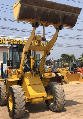 ขายรถตักล้อยาง KOMATSU WA100-1 (2,XXX ชั่วโมง) นำเข้าจากญี่ปุ่น สภาพสวยพร้อมใช้งาน มีVDOการทำงานครับ