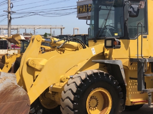 ขายรถตักล้อยาง KOMATSU WA300-3E นำเข้าเองจากญี่ปุ่น สภาพสวยพร้อมใช้ มีVDOการทำงานครับ