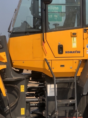 ขายรถตักล้อยาง KOMATSU WA320-6 ปี 2014 นำเข้าเองจากญี่ปุ่น สภาพสวยพร้อมใช้งาน มีVDOการทำงานครับ