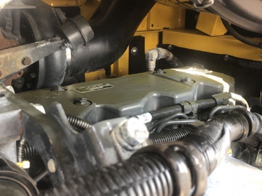 ขายรถตักล้อยาง KOMATSU WA320-6 ปี 2014 นำเข้าเองจากญี่ปุ่น สภาพสวยพร้อมใช้งาน มีVDOการทำงานครับ