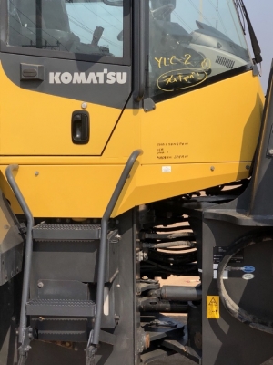 ขายรถตักล้อยาง KOMATSU WA320-7 ปี 2015 นำเข้าเองจากญี่ปุ่น สภาพสวยพร้อมใช้ มีVDOการทำงานครับ