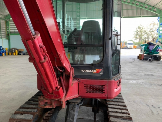 ขายรถขุด YANMAR VIO27-5 รุ่นใหม่ รถปี 2010 นำเข้าจากญี่ปุ่น