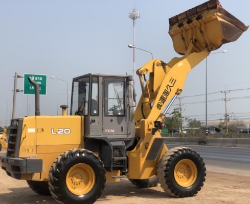 ขายรถตักล้อยาง TCM L20-3 แขนยาวพิเศษ นำเข้าจากญี่ปุ่น สภาพสวยพร้อมใช้งาน มีVDOการทำงานครับ