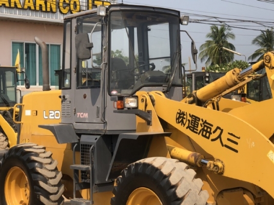 ขายรถตักล้อยาง TCM L20-3 แขนยาวพิเศษ นำเข้าจากญี่ปุ่น สภาพสวยพร้อมใช้งาน มีVDOการทำงานครับ