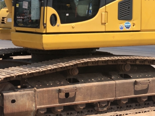ขายรถขุด KOMATSU PC200-8 นำเข้าเองจากญี่ปุ่น สภาพสวยพร้อมใช้งาน มีVDOการทำงานครับ