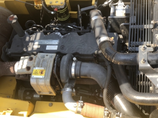 ขายรถขุด KOMATSU PC200-8 นำเข้าเองจากญี่ปุ่น สภาพสวยพร้อมใช้งาน มีVDOการทำงานครับ