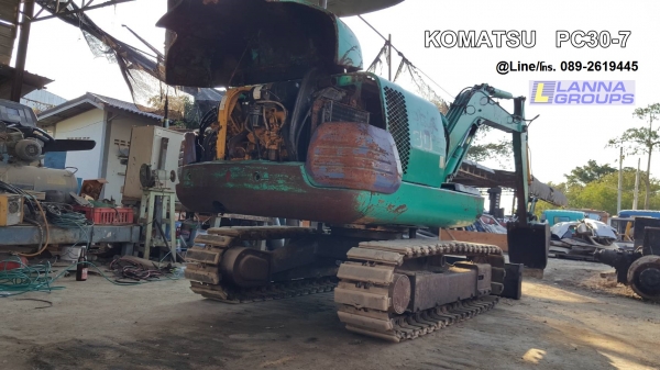 ขายรถขุดKOMATSU PC30-7 เครื่องยนต์komatsu-3D84 ,คอนโทรลน้ำมัน, ปั๊มนิ้ว, แทรคเหล็กก๊อบยาง, ใบมีด, รถ