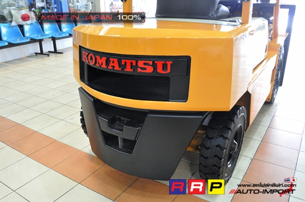 ขายรถโฟล์คลิฟท์มือสอง KOMATSU รุ่น FD25-8-146238 นำเข้าจากประเทศญี่ปุ่น 100\% ไม่เคยใช้งานในไทย
