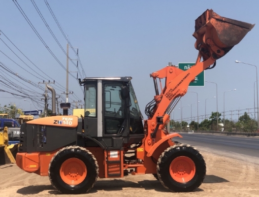 ขายรถตักล้อยาง HITACHI ZW140 (เท่าเทียบ WA200-6) ปี 2012 นำเข้าจากญี่ปุ่น มีVDOการทำงานครับ