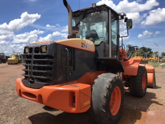 ขายรถตักล้อยาง HITACHI ZW140 (เท่าเทียบ WA200-6) ปี 2012 นำเข้าจากญี่ปุ่น มีVDOการทำงานครับ