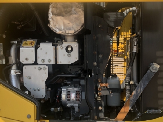 ขายรถตักล้อยาง KOMATSU WA100-7 ปี 2017 นำเข้าจากญี่ปุ่น สภาพสวยพร้อมใช้งาน มีVDOการทำงานครับ