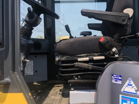 ขายรถตักล้อยาง KOMATSU WA100-7 ปี 2017 นำเข้าจากญี่ปุ่น สภาพสวยพร้อมใช้งาน มีVDOการทำงานครับ