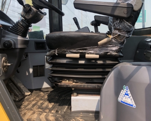 ขายรถตักล้อยาง KOMATSU WA270-5 นำเข้าเองจากญี่ปุ่น สภาพสวยพร้อมใช้ มีVDOการทำงานครับ