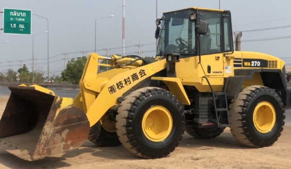 ขายรถตักล้อยาง KOMATSU WA270-5 นำเข้าเองจากญี่ปุ่น สภาพสวยพร้อมใช้ มีVDOการทำงานครับ