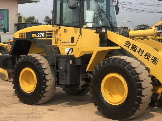 ขายรถตักล้อยาง KOMATSU WA270-5 นำเข้าเองจากญี่ปุ่น สภาพสวยพร้อมใช้ มีVDOการทำงานครับ