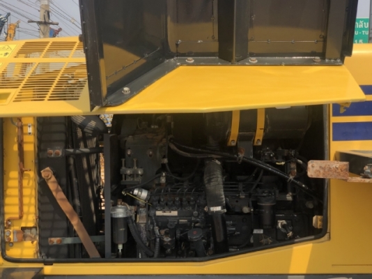 ขายรถตักล้อยาง KOMATSU WA270-5 นำเข้าเองจากญี่ปุ่น สภาพสวยพร้อมใช้ มีVDOการทำงานครับ