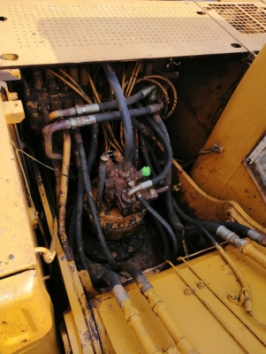 CAT320C ไม่มีเอกสาร ไฟครบสภาพสวย คอม10,000 ราคาไปคุยกันเอง