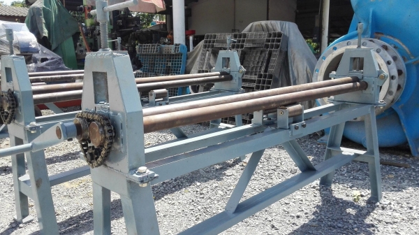 เครื่องม้วนมือหมุนประกอบใหม่ ขนาด 5 ฟุต 150 cm เพลาลูกกลิ้งตัน ม้วนแผ่นเหล็กบาง/ซิงค์/สังกะสี/คอมโพส เครื่องม้วนมือหมุนประกอบใหม่ ขนาด 5 ฟุต 150 cm เพลาลูกกลิ้งตัน ม้วนแผ่นเหล็กบาง/ซิงค์/สังกะสี/คอมโพส