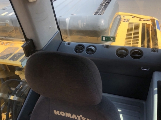 ขายรถขุด KOMATSU PC120-8 ปี 2011 นำเข้าจากญี่ปุ่น สภาพสวยพร้อมใช้งาน มีVDOการทำงานครับ