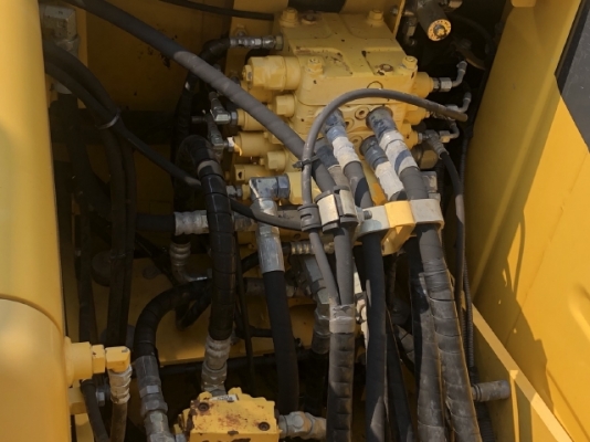 ขายรถขุด KOMATSU PC120-8 ปี 2011 นำเข้าจากญี่ปุ่น สภาพสวยพร้อมใช้งาน มีVDOการทำงานครับ