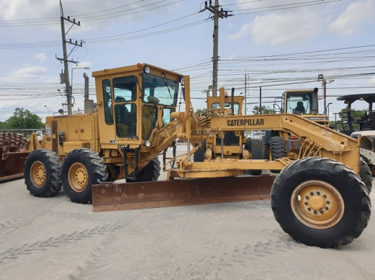 มาใหม่ ขายรถเกรด Caterpillar 140G นำเข้าจาก USA แท้ Serial 72V156xx เก๋งมีแอร์ มี Ripper หลัง สภาพสว