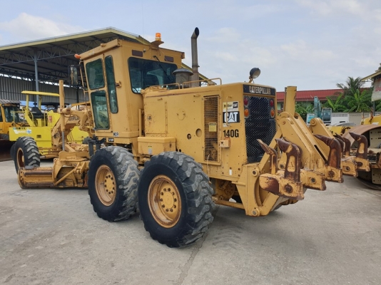 มาใหม่ ขายรถเกรด Caterpillar 140G นำเข้าจาก USA แท้ Serial 72V156xx เก๋งมีแอร์ มี Ripper หลัง สภาพสว