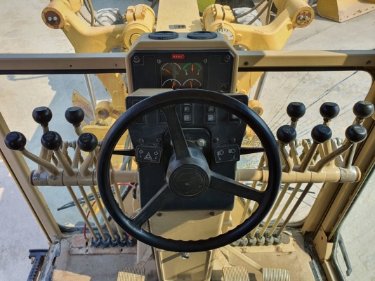 มาใหม่!! ขายรถเกรด Caterpillar 140H นำเข้าจาก USA แท้ 100\% Serial APM021xx สภาพสวย ไม่เคยใช้งานในไท