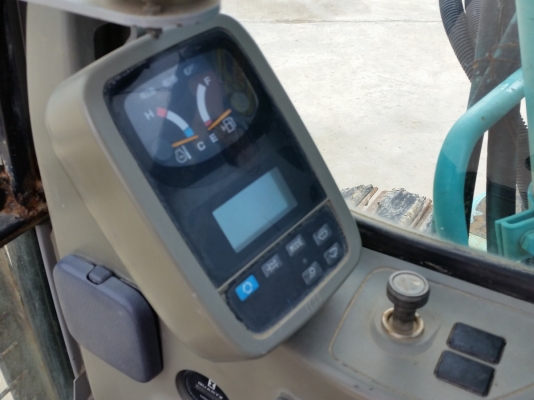 ขายรถขุด KOBELCO SK115SR ปี2004 นำเข้าจากญี่ปุ่นแท้ 100\% ไม่เคยใช้งานในไทย