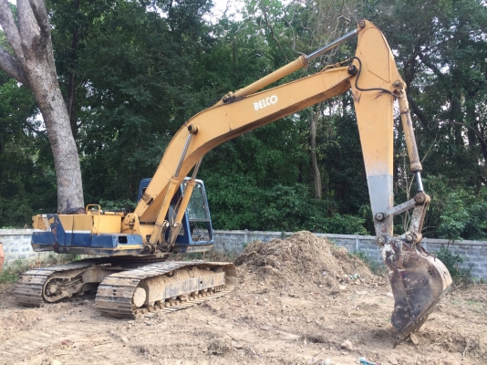 ขายด่วน แบคโคร KOBELCO SK200 MART II เครื่องดี โซ่ช่วงล่างสวย เอกสารสัญญาซื้อขาย สนใจสอบถาม 093 0764943 K ตั้ม