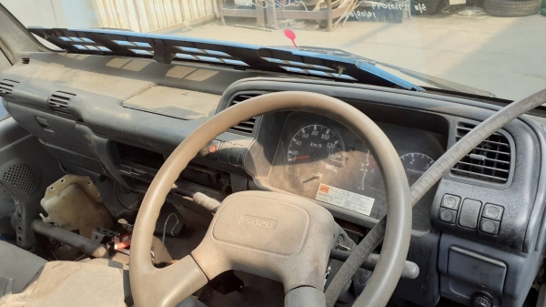 ขายหัวเก๋ง ISUZU NPR  สวย