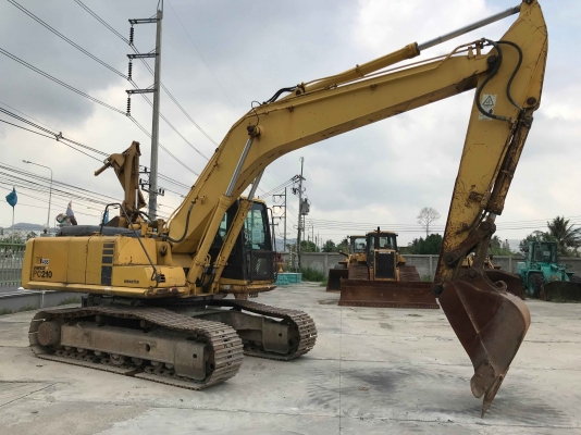ํขายรถขุด KOMATSU รุ่น PC210-6E รถนำเข้าจากญี่ปุ่น สภาพพร้อมใช้ ขายไม่แพงครับ