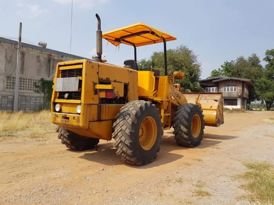 รถตักKOMATSU510 รถคันนี้เก่าญี่ปุ่น สุดยอดรถตักในตำนาน เครื่องยนต์ โคมัสสุ 4D105 ระบบส่งกำลังด้วยทอร