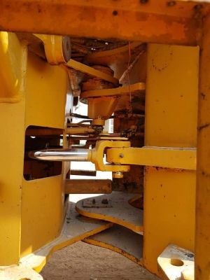 รถตักKOMATSU510 รถคันนี้เก่าญี่ปุ่น สุดยอดรถตักในตำนาน เครื่องยนต์ โคมัสสุ 4D105 ระบบส่งกำลังด้วยทอร